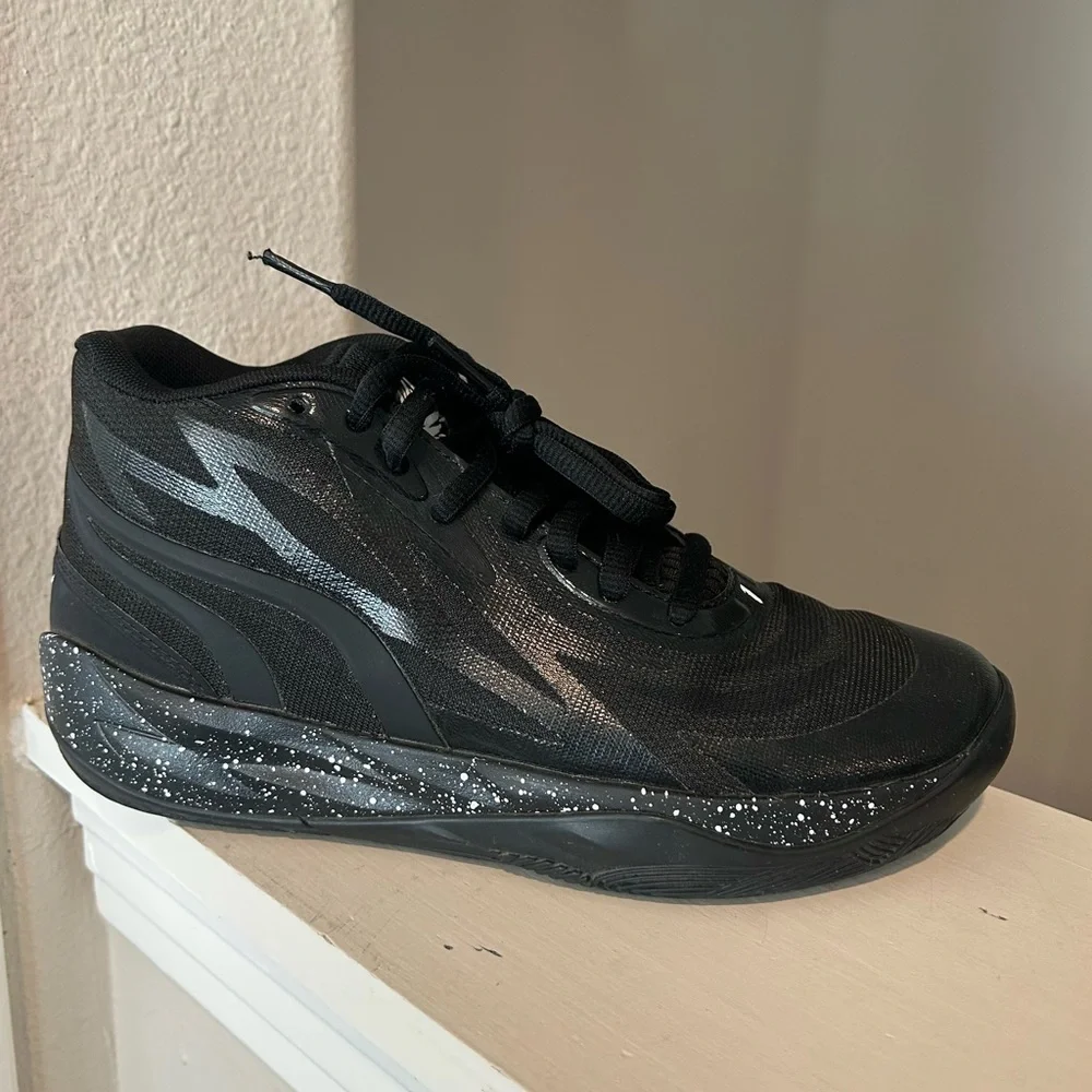 PUMA MELO MB.02 "Oreo" Black/White/Oreo Basketball 379425-01 GS Youth SZ 6.5 - Picture 2 of 9